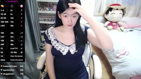 Snapshot of nice_belle chatting on 01-12-25, 04:52 Belle online show from 01-12-25, 04:52