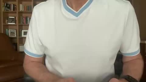 Snapshot of nice_gentle_naughty chatting on 02-22-25, 05:35 Nice Gentle Naughty online show from 02-22-25, 05:35