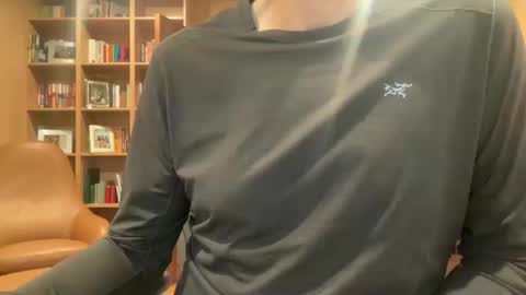 Snapshot of nice_gentle_naughty chatting on 10-12-25, 03:00 Nice Gentle Naughty online show from 10-12-25, 03:00