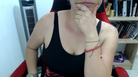 Snapshot of nice_saraa chatting on 01-13-25, 11:49 sara online show from 01-13-25, 11:49