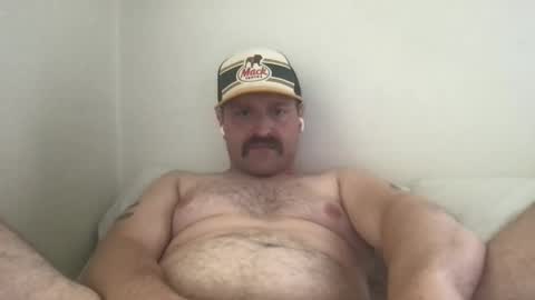 Snapshot of nicebuttniceguy chatting on 04-18-26, 07:58 NiceButtNiceGuy online show from 04-18-26, 07:58