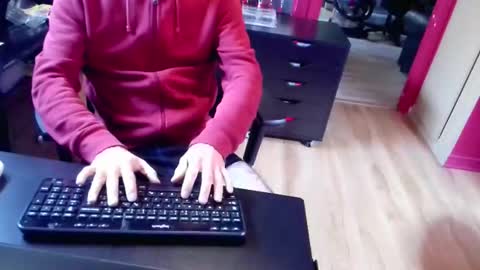 nicecck24 online show from 03-06-26, 06:15