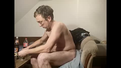 nicefuck0077 online show from 12-09-24, 11:34