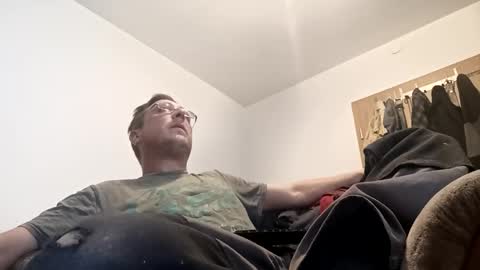 nicefuck0077 online show from 10-31-25, 12:11