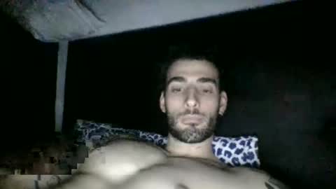 Snapshot of nicegguy9826 chatting on 05-22-26, 06:42 nicegguy9826 online show from 05-22-26, 06:42