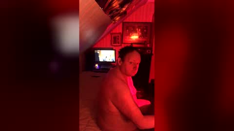 Snapshot of niceguy1154 chatting on 02-07-26, 10:46 niceguy1154 online show from 02-07-26, 10:46