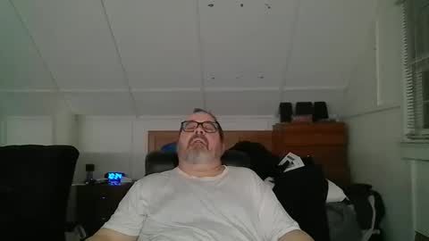Snapshot of niceguy7208 chatting on 01-13-26, 03:34 niceguy7208 online show from 01-13-26, 03:34