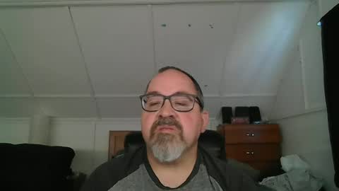 Snapshot of niceguy7208 chatting on 06-21-26, 03:03 niceguy7208 online show from 06-21-26, 03:03