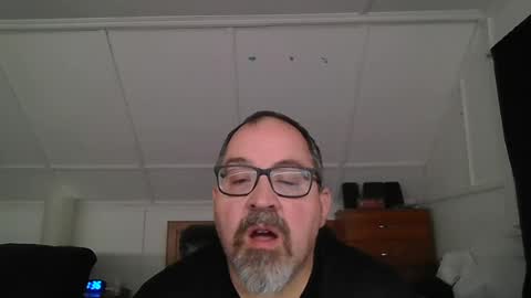 Snapshot of niceguy7208 chatting on 07-06-26, 03:36 niceguy7208 online show from 07-06-26, 03:36