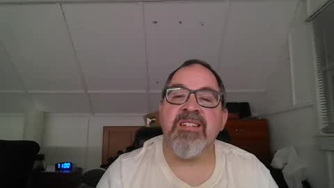 Snapshot of niceguy7208 chatting on 07-18-26, 03:00 niceguy7208 online show from 07-18-26, 03:00