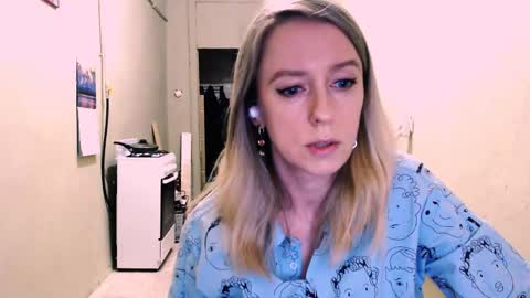 Kathrine online show from 04-17-26, 08:01