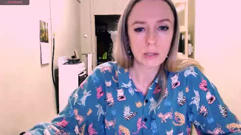 Kathrine online show from 06-28-26, 08:04