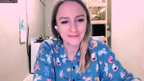 Kathrine online show from 07-05-26, 08:38