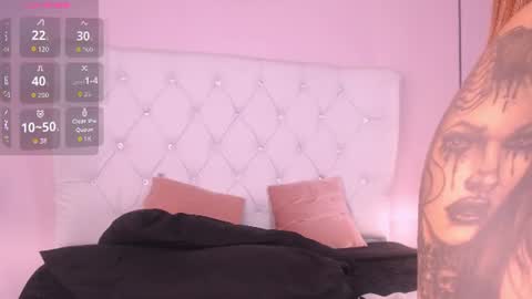 Snapshot of nicell_boom chatting on 07-12-26, 11:45 Nicell Boom online show from 07-12-26, 11:45