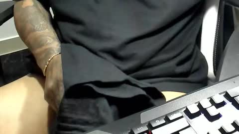 Camila And Steeven online show from 11-15-25, 02:31