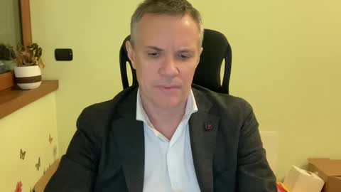 Andrew online show from 12-20-24, 01:03