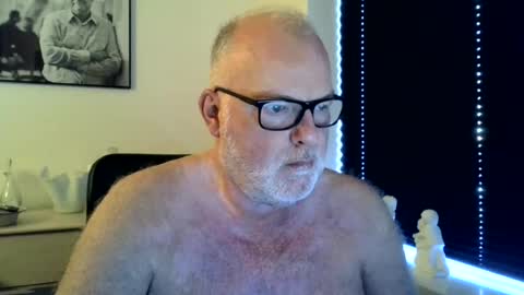 Snapshot of nicexxdane chatting on 06-22-26, 05:04 nicexxdane online show from 06-22-26, 05:04