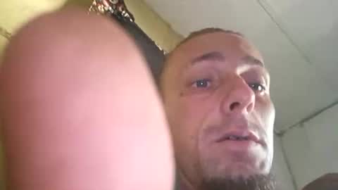 Snapshot of nicholasdewson4 chatting on 05-16-26, 07:01 nicholasdewson4 online show from 05-16-26, 07:01