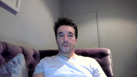 Snapshot of niciboi chatting on 02-23-25, 12:08 James online show from 02-23-25, 12:08