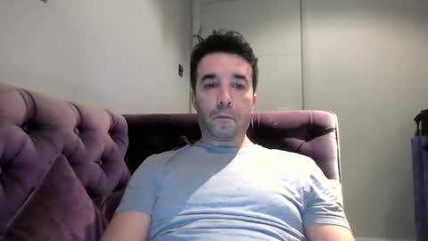 Snapshot of niciboi chatting on 03-03-25, 10:42 James online show from 03-03-25, 10:42