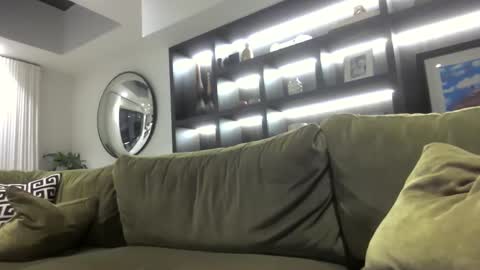 Snapshot of niciboi chatting on 02-08-26, 12:14 James online show from 02-08-26, 12:14