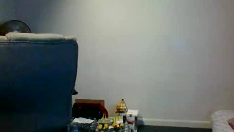 Nick online show from 10-21-25, 02:01