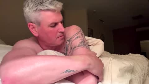 nick578320 online show from 10-07-25, 02:03