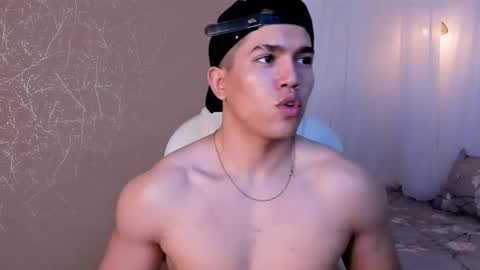 Snapshot of nick_fenix chatting on 11-11-25, 04:01 nick fenix online show from 11-11-25, 04:01