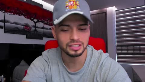 Snapshot of nick_klaus chatting on 01-20-25, 10:15 Nick Klaus online show from 01-20-25, 10:15