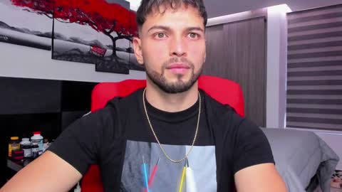 Snapshot of nick_klaus chatting on 01-23-25, 11:05 Nick Klaus online show from 01-23-25, 11:05