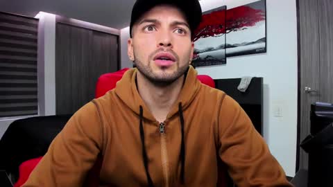 Snapshot of nick_klaus chatting on 02-24-25, 10:14 Nick Klaus online show from 02-24-25, 10:14