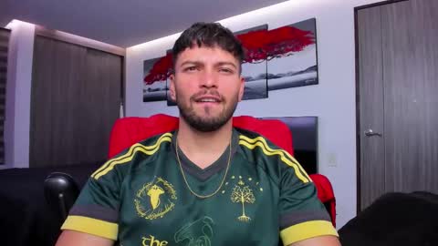 Snapshot of nick_klaus chatting on 10-21-25, 11:05 Nick Klaus online show from 10-21-25, 11:05