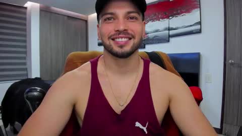 Snapshot of nick_klaus chatting on 10-25-25, 11:43 Nick Klaus online show from 10-25-25, 11:43