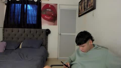 nick_master2 online show from 03-17-26, 08:23