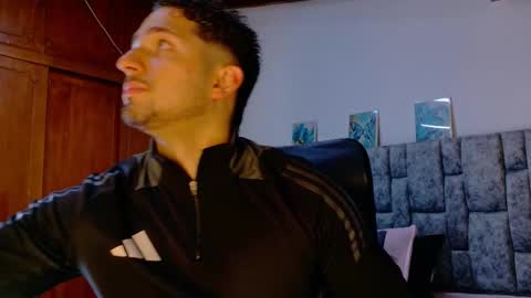 Snapshot of nick_moss_ chatting on 03-03-26, 10:54 nick_moss_ online show from 03-03-26, 10:54