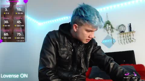 Snapshot of nick_torn chatting on 06-12-26, 04:50 Nick online show from 06-12-26, 04:50