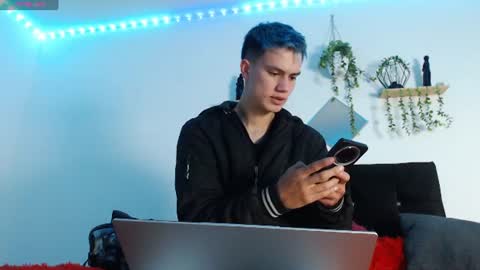 Snapshot of nick_torn chatting on 07-14-26, 05:51 Nick online show from 07-14-26, 05:51