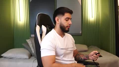 Jhohan online show from 10-21-25, 12:17