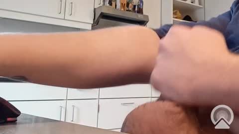 nick_x_b online show from 10-28-25, 09:35