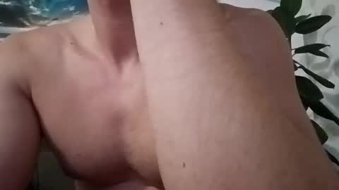 Snapshot of nickcarlosxx chatting on 01-03-25, 03:33 Nick online show from 01-03-25, 03:33