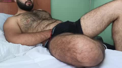 Nicolas              online show from 04-17-26, 07:17