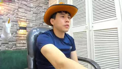 Snapshot of nickk_wolff chatting on 11-12-25, 03:51 Nickk Wolff online show from 11-12-25, 03:51