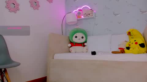 Nicolas online show from 01-17-25, 06:44