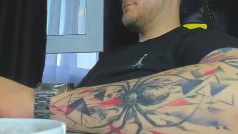 Snapshot of nicktattoomaster chatting on 05-27-26, 05:43 nicktattoomaster online show from 05-27-26, 05:43