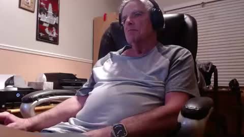 Snapshot of nickwep chatting on 07-11-26, 01:08 nickwep online show from 07-11-26, 01:08