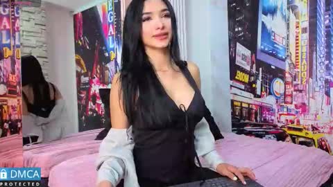 Snapshot of nicky_1824 chatting on 09-29-25, 07:08 NICKY online show from 09-29-25, 07:08