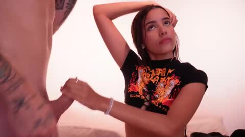 Snapshot of nicky_and_blake chatting on 02-26-25, 06:00 nicky and blake online show from 02-26-25, 06:00