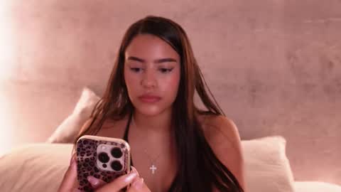 Snapshot of nicky_and_blake chatting on 09-27-25, 05:07 nicky and blake online show from 09-27-25, 05:07