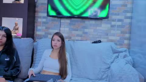 Snapshot of nicky_as chatting on 06-22-26, 05:59 nicky_as online show from 06-22-26, 05:59
