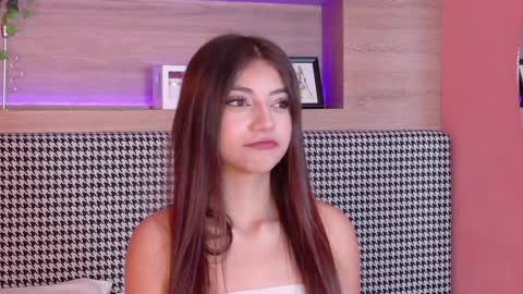 Snapshot of nicky_belmonth chatting on 01-15-25, 12:15 nicky_belmonth online show from 01-15-25, 12:15